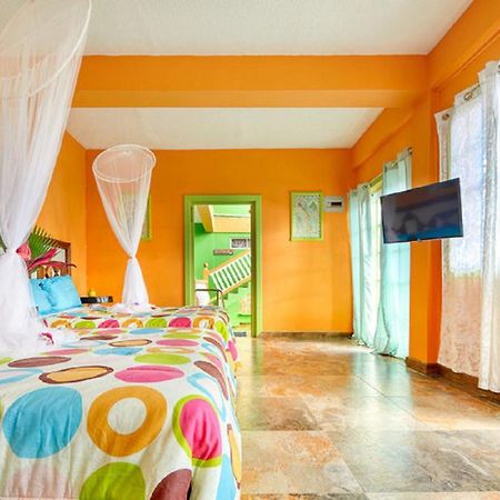 Villa Des Pitons Soufrière Exteriör bild