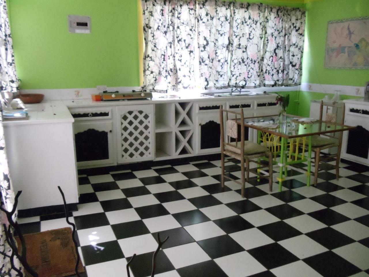 Villa Des Pitons Soufrière Exteriör bild
